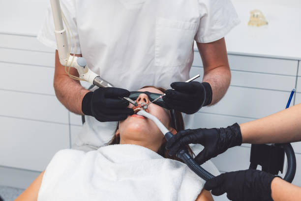 Best Emergency Dental Extractions in Home Gardens, CA
